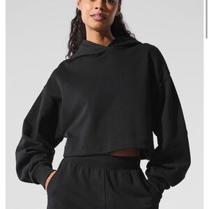 ALO Yoga Black Cropped Sweatshirt